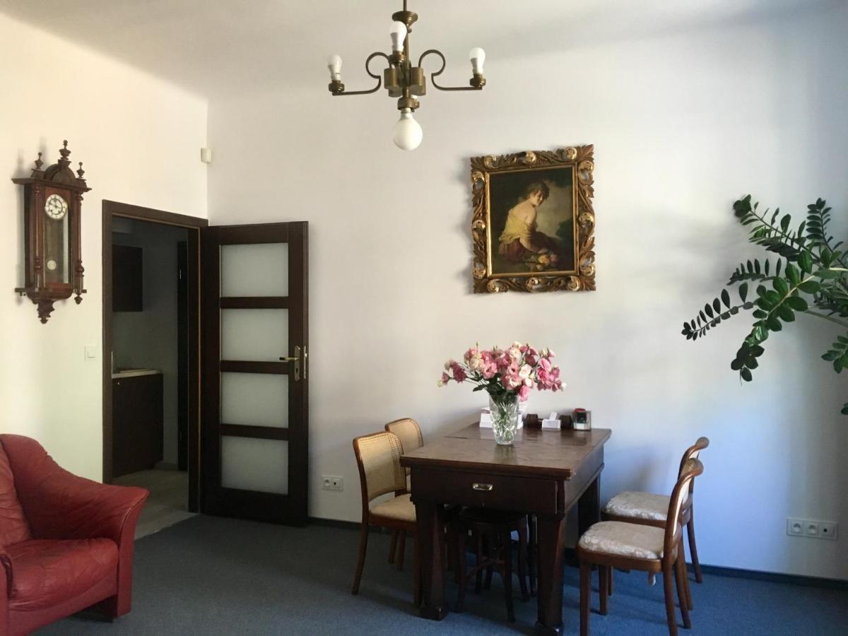 Warszawa Stare Bielany Bed & Breakfast Dış mekan fotoğraf